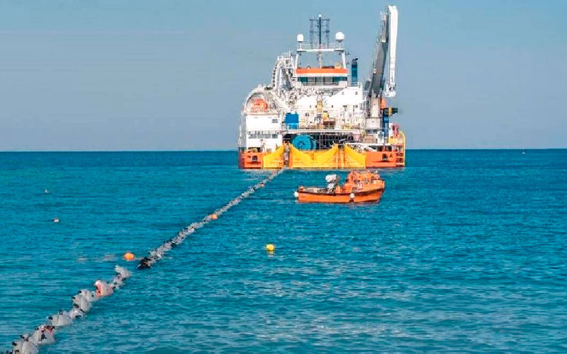 Η υποταγή της κυβέρνησης στις απαιτήσεις της Τουρκίας, ακατανόητη αναβολή στο υποβρύχιο καλώδιο Κρήτης - Κύπρου
