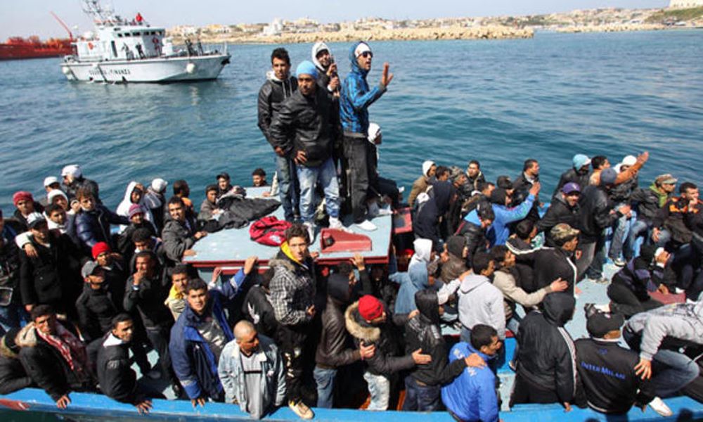 Πολιτική απάτη το νομοσχέδιο Μητσοτάκη – Η Ελλάδα πνίγεται από λαθρομετανάστες