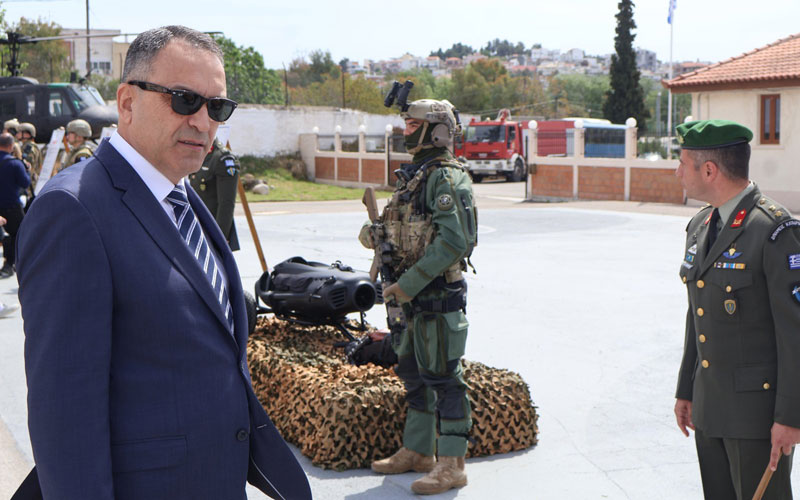 Ο Βασίλης Στίγκας στον εορτασμό του Αγίου Γεωργίου στη Σχολή Πεζικού