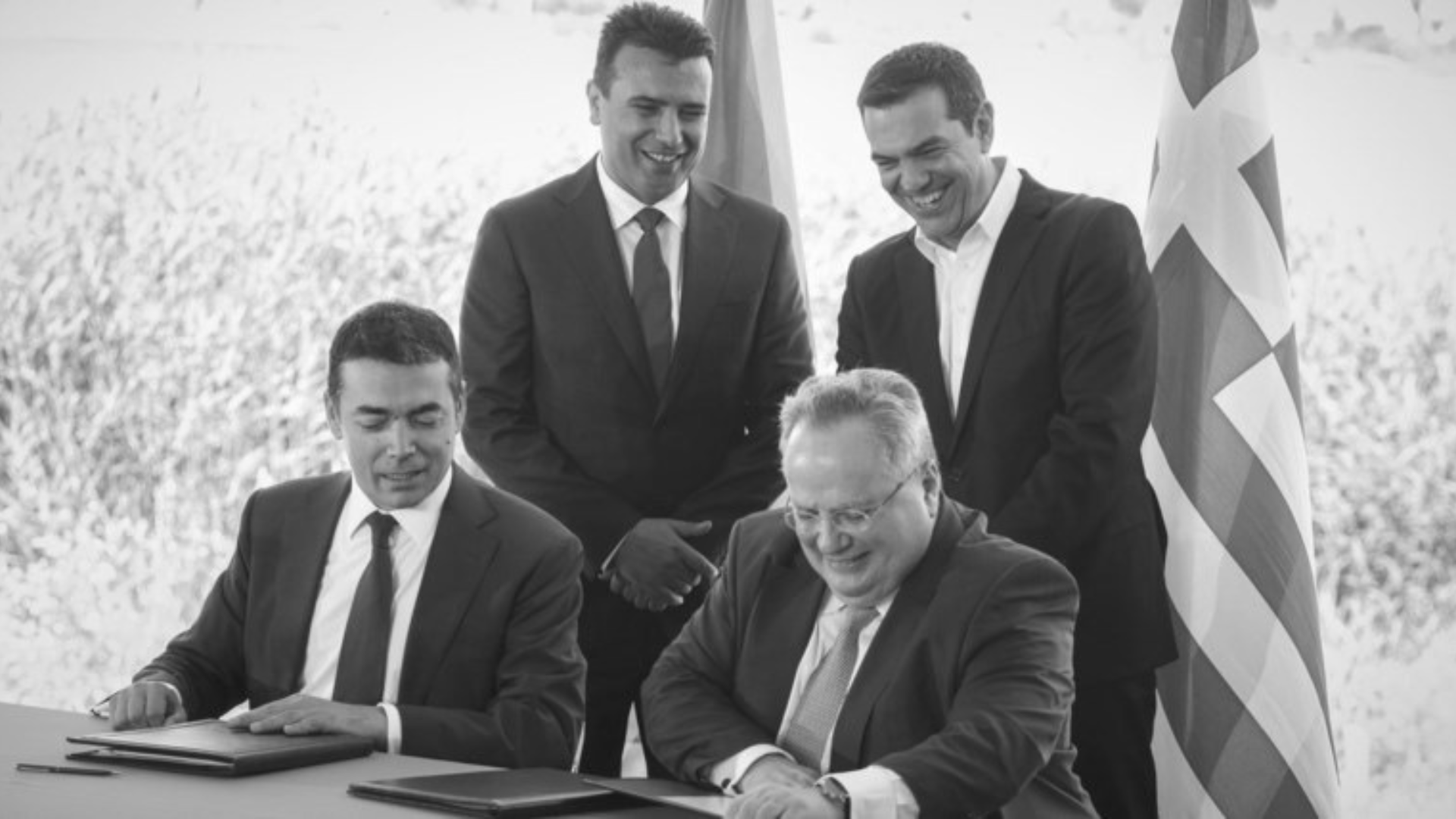 Επτά χρόνια από την εθνική προδοσία – Κανένα νέο προσωπείο δεν τη σβήνει