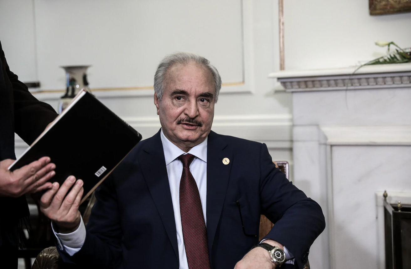 Διπλωματικό Βατερλώ στη Λιβύη — Η κυβερνητική αδράνεια εκθέτει την Ελλάδα