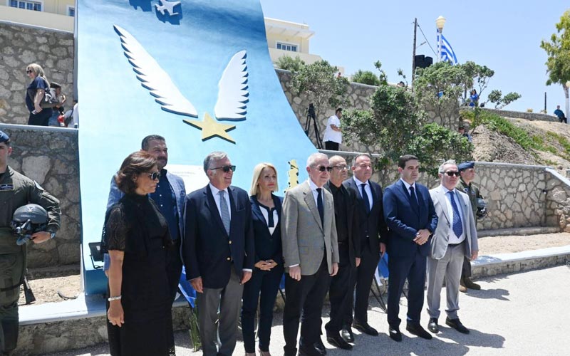 Ο Ιωάννης Κόντης στις εκδηλώσεις Μνήμης για τον «Σμηναγό Κωνσταντίνο Ηλιάκη» στην Κάρπαθο