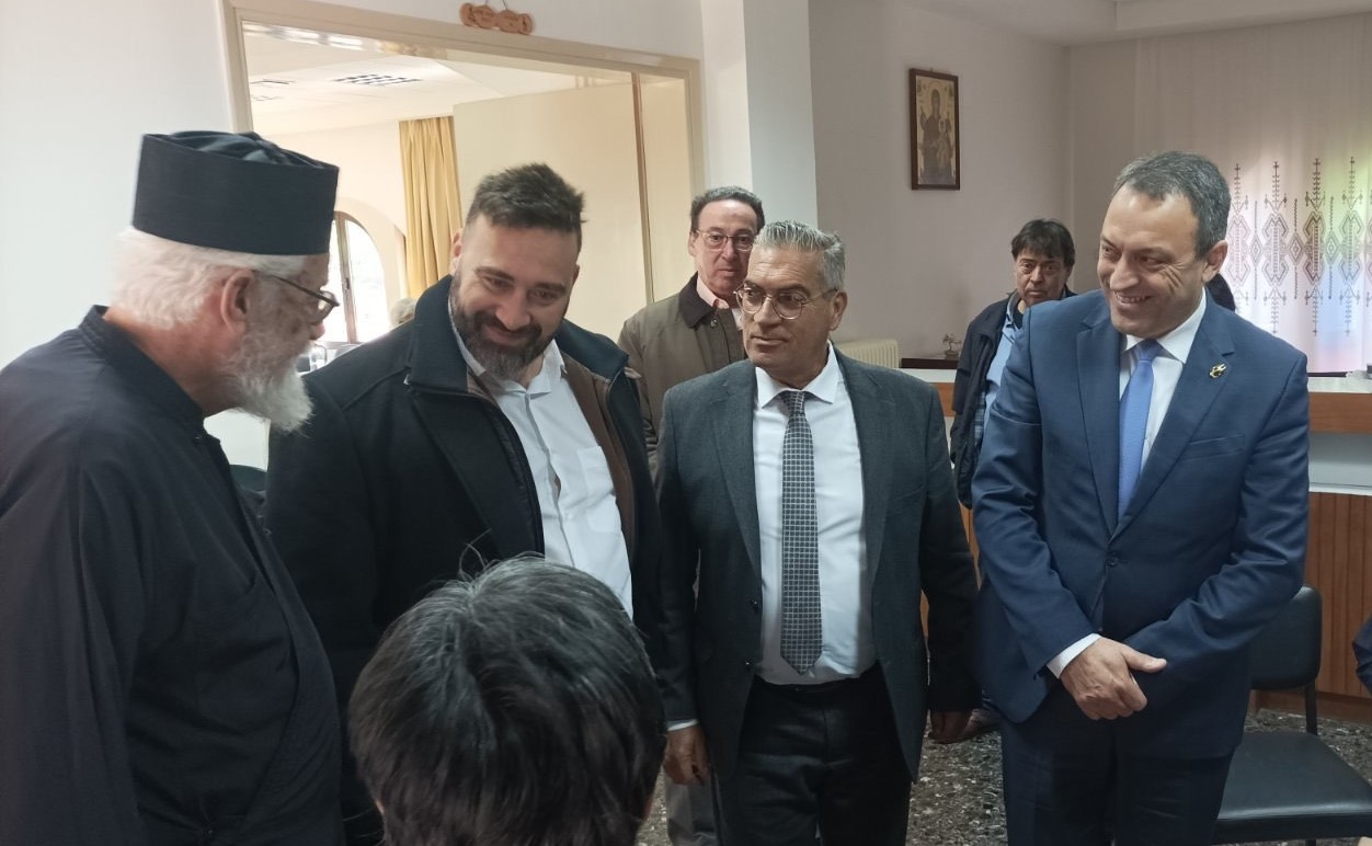 Περιοδεία του Πολιτικού Φορέα «ΣΠΑΡΤΙΑΤΕΣ» με επικεφαλής τον Πρόεδρο, Βασίλη Στίγκα στο Ηράκλειο Κρήτης