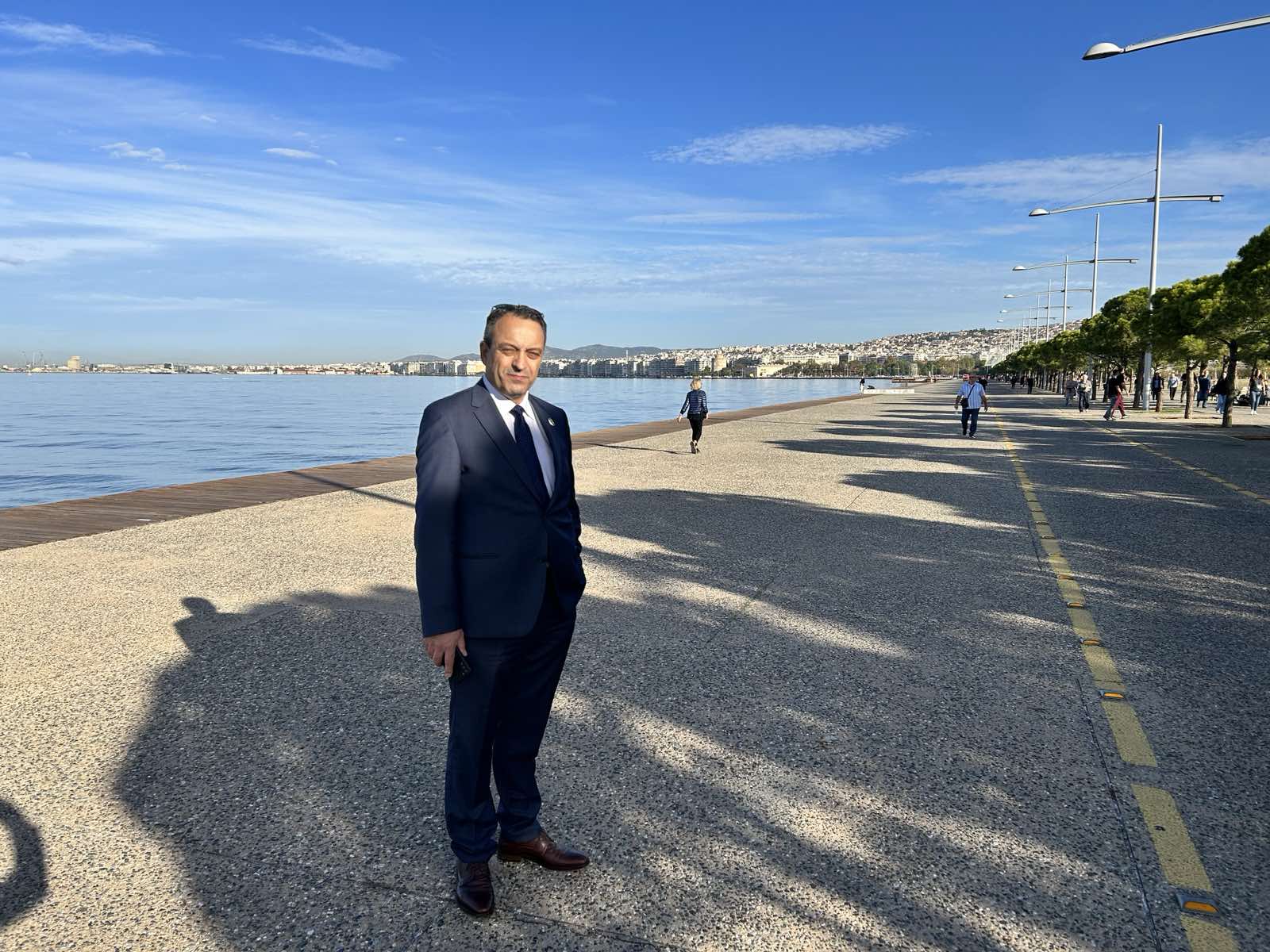 28η Οκτωβρίου: Ο Πρόεδρος των «ΣΠΑΡΤΙΑΤΩΝ», Βασίλης Στίγκας, στη μεγαλειώδη Στρατιωτική Παρέλαση της Θεσσαλονίκης