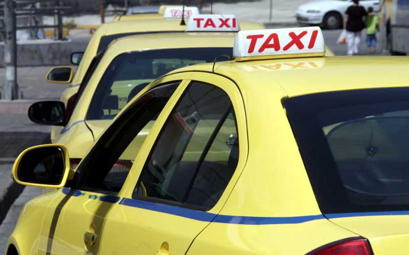 Όχι στην εξόντωση των οδηγών ταξί