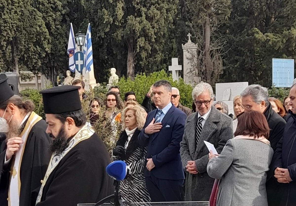 Οι «ΣΠΑΡΤΙΑΤΕΣ» στο Αρχιερατικό Μνημόσυνο υπέρ της αναπαύσεως των πατριωτών που φονεύθηκαν κατά το βομβαρδισμό του Πειραιά από τους Συμμάχους