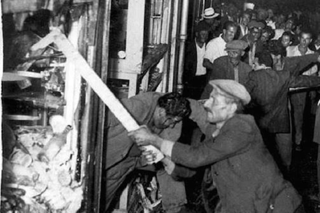 Σεπτεμβριανά 1955: 68 χρόνια από το τουρκικό πογκρόμ που «μάτωσε» τον Ελληνισμό της Κωνσταντινούπολης