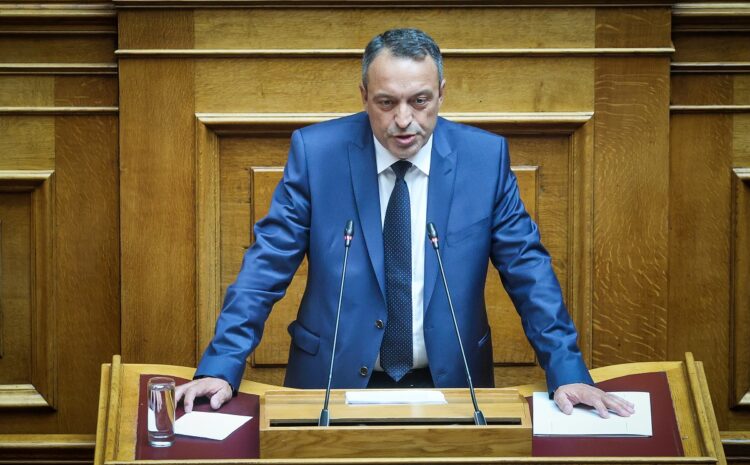 «ΣΠΑΡΤΙΑΤΕΣ»: Το μόνο κόμμα στην Βουλή που παλεύει για τους πληγέντες στη Θεσσαλία – Πρόταση για ένα μισθό από τους 300 βουλευτές στους δοκιμαζόμενους συμπατριώτες μας!