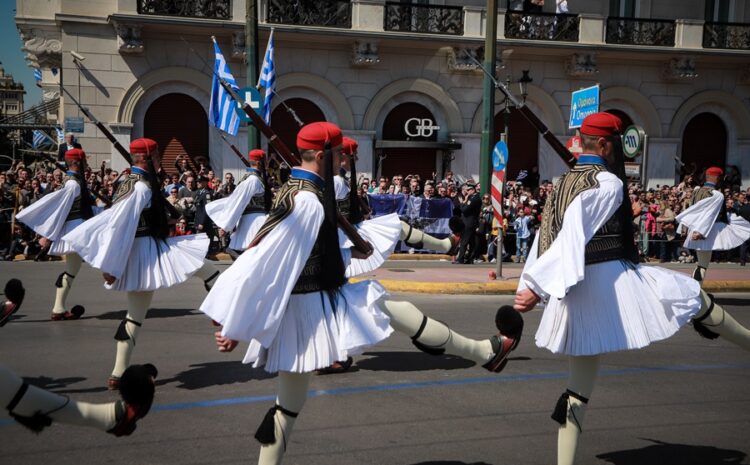 Στη μεγαλειώδη στρατιωτική παρέλαση της Αθήνας παρέστη ο Πρόεδρος των ΣΠΑΡΤΙΑΤΩΝ, Βασίλειος Στίγκας