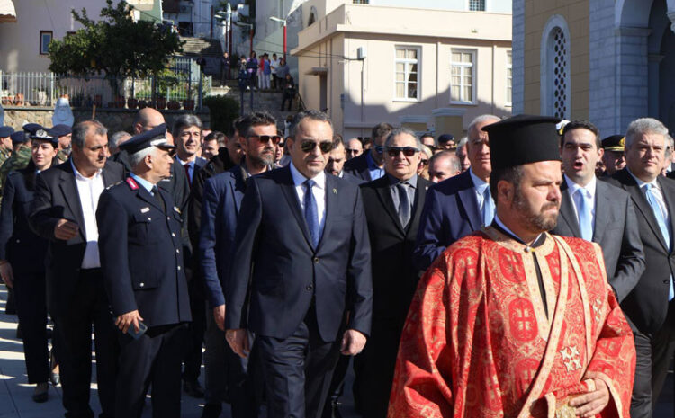  Στην Καλαμάτα βρέθηκε ο Βασίλης Στίγκας, τίμησε την Πολιούχο της πόλης