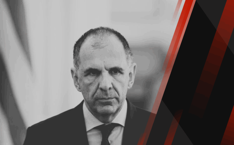  Αν ήθελε να είναι δημοφιλής, ας τιμούσε την Πατρίδα
