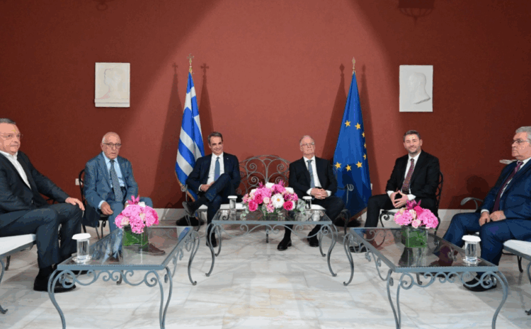 Η «Γιορτή της Δημοκρατίας» και το Θράσος των Υποκριτών