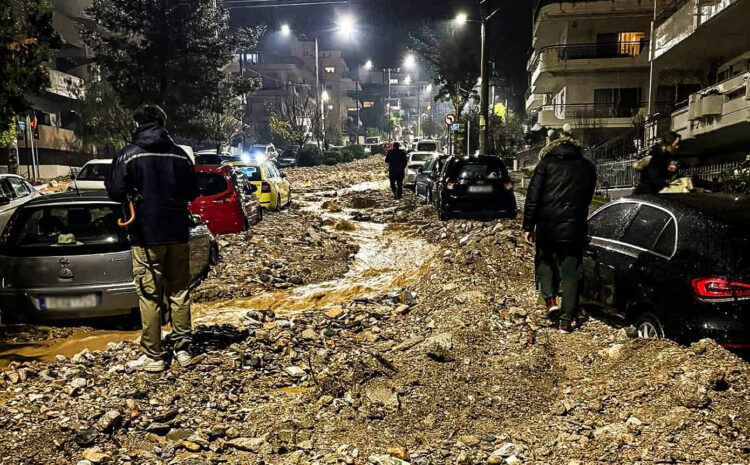  Στο ίδιο έργο θεατές